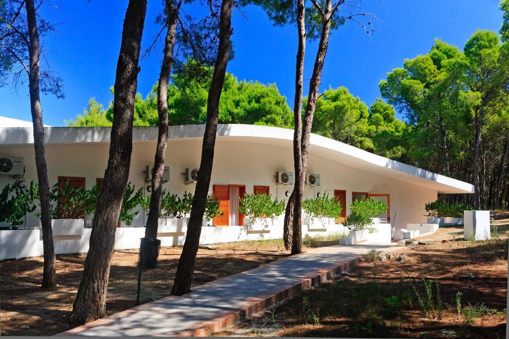 Hotel Kyrie Isole Tremiti San Domino Buitenkant foto