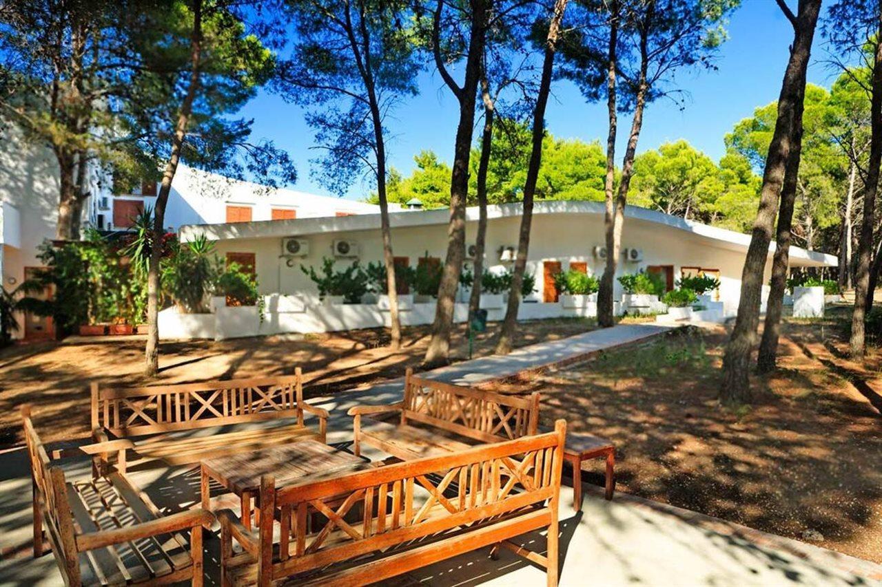 Hotel Kyrie Isole Tremiti San Domino Buitenkant foto