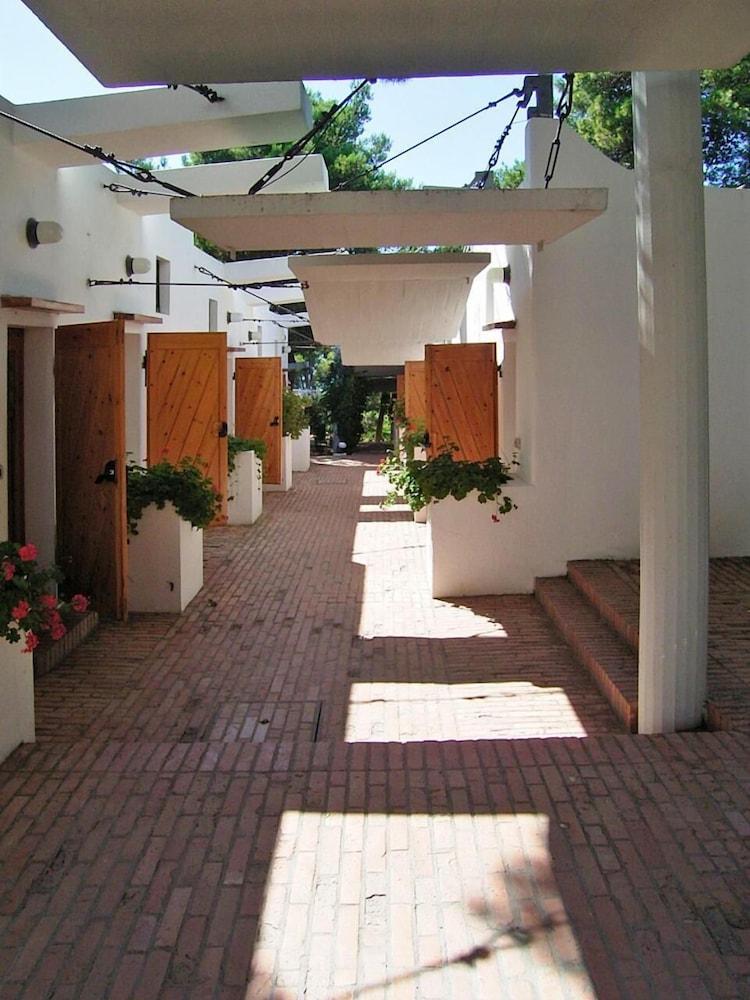 Hotel Kyrie Isole Tremiti San Domino Buitenkant foto