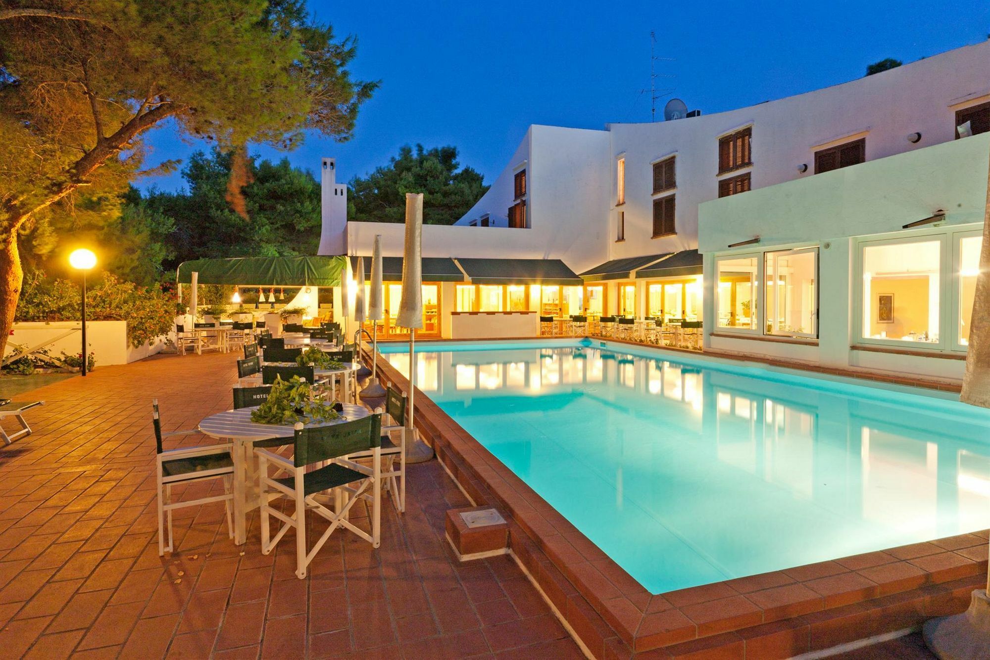 Hotel Kyrie Isole Tremiti San Domino Buitenkant foto